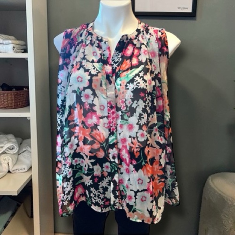 Vila Clothes Denmark Women's Multicolored Floral Swing Blouse Size M Sleeveless